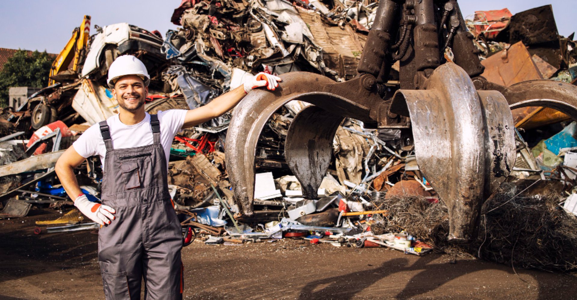 Tüm hurda çeşitlerinde anında teklif – yerinde alım – nakit ödeme!